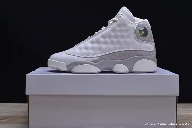 Official Maikesneakers 